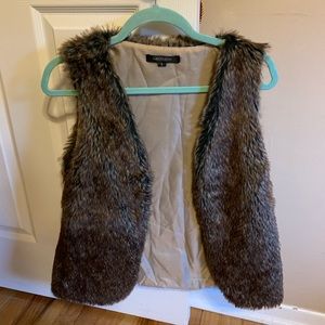 Fur vest